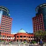 Modern 3 Bedroom Flat In Apartamento *