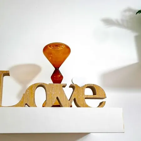 Lägenhet Modern 3 Bedroom Flat In