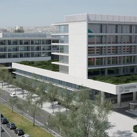 Modern 3 Bedroom Flat In