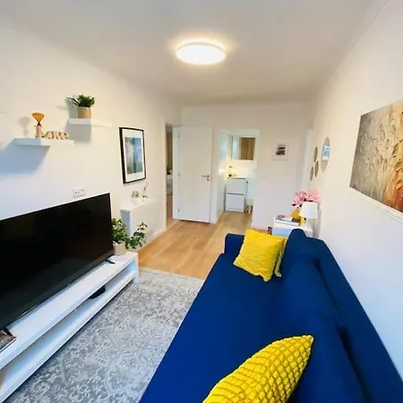 아파트 Modern 3 Bedroom Flat In 리스본
