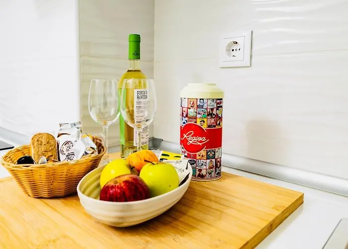 Modern 3 Bedroom Flat In アパート