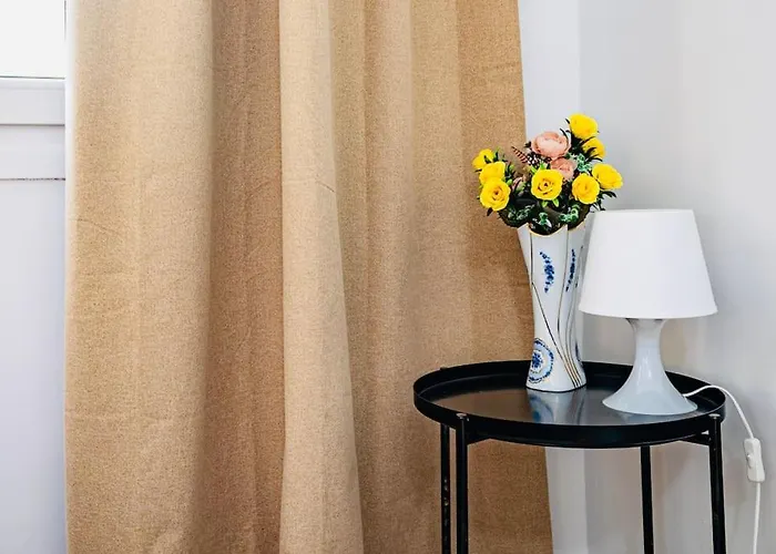 公寓 Modern 3 Bedroom Flat In